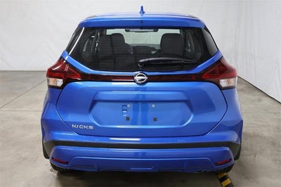 2025 Nissan Kicks Play S