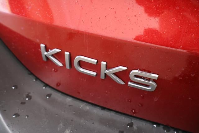 2027 Nissan Kicks SV