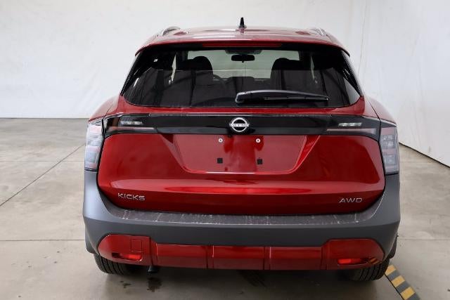 2027 Nissan Kicks SV