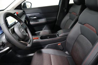 2027 Nissan Kicks SR