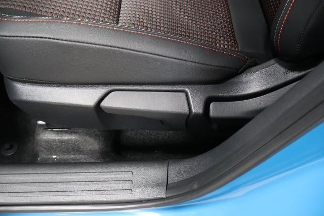 2027 Nissan Kicks SR