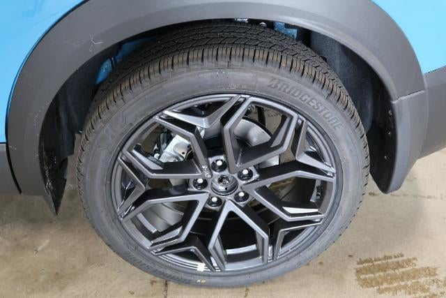 2027 Nissan Kicks SR