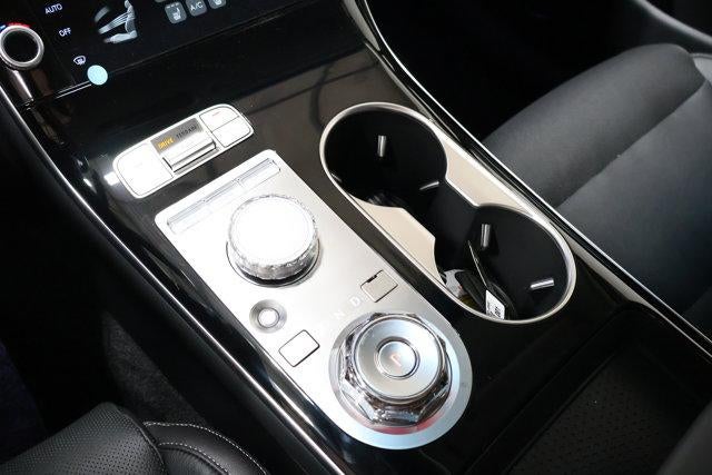 2026 Genesis GV70 2.5T AWD