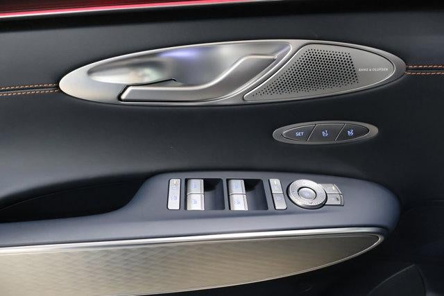 2026 Genesis GV70 2.5T SPORT PRESTIGE AWD