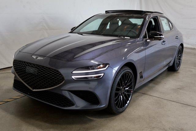 2027 Genesis G70 2.5T Prestige Graphite