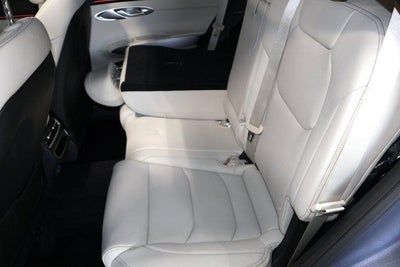2027 Genesis GV70 2.5T Select
