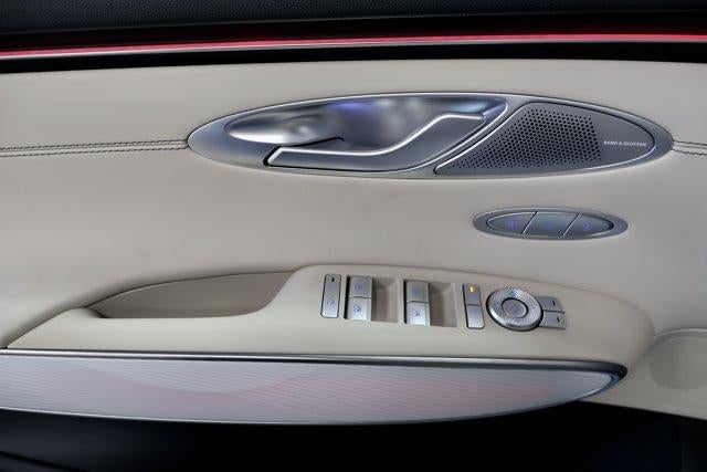2027 Genesis GV70 2.5T Advanced
