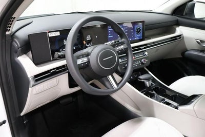 2026 Hyundai TUCSON SE FWD