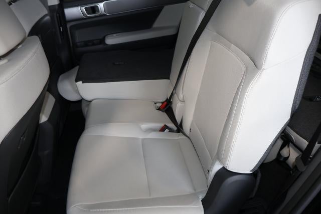 2027 Hyundai SANTA FE SE AWD