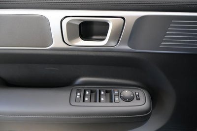 2027 Hyundai SANTA FE SEL FWD