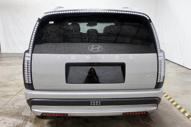 2026 Hyundai IONIQ 9 SE AWD