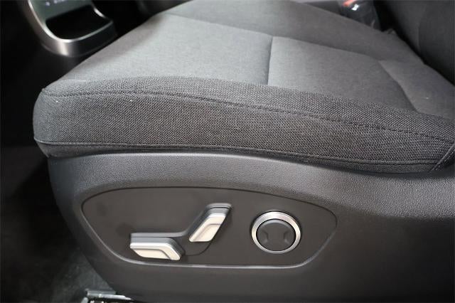 2026 Hyundai IONIQ 9 SE AWD