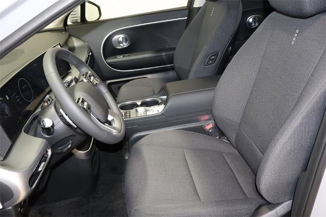 2026 Hyundai IONIQ 9 SE AWD