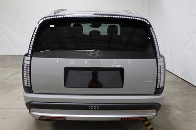2026 Hyundai IONIQ 9 SE AWD