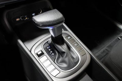 2026 Hyundai KONA SE FWD