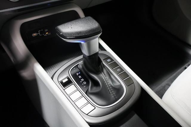 2026 Hyundai KONA SE AWD