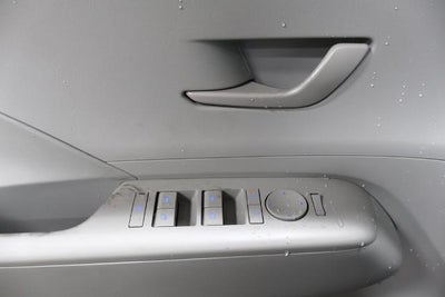 2026 Hyundai KONA SE AWD