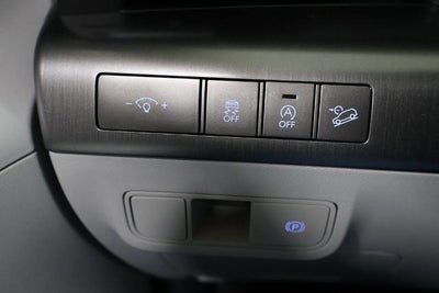 2026 Hyundai KONA SE AWD