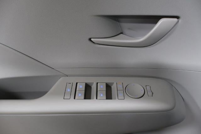 2026 Hyundai KONA SE AWD