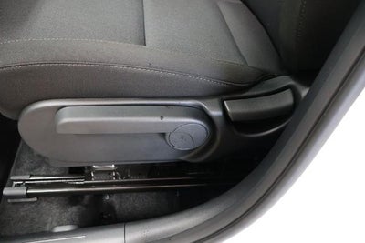 2027 Hyundai KONA SE AWD
