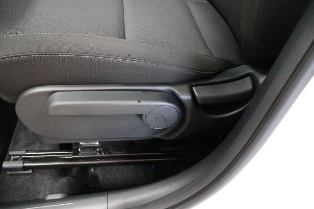 2027 Hyundai KONA SE AWD