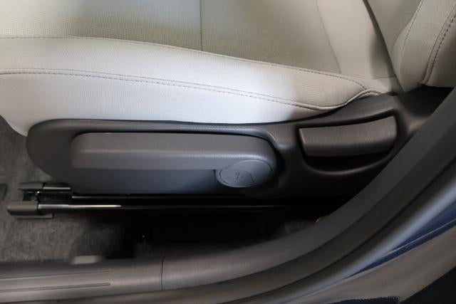 2027 Hyundai KONA SE AWD