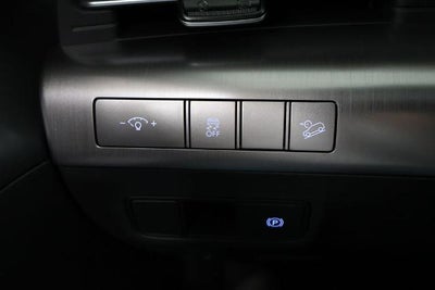 2027 Hyundai KONA SE AWD