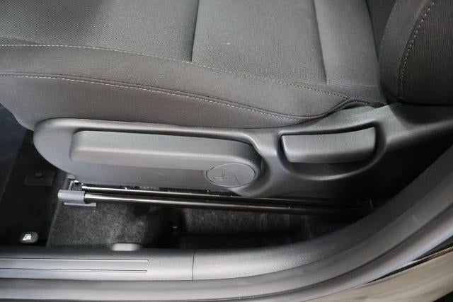 2027 Hyundai KONA SE AWD