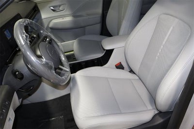 2026 Hyundai KONA SEL Premium FWD *Ltd Avail*