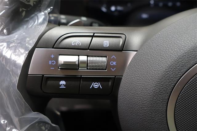 2026 Hyundai KONA SEL Premium FWD *Ltd Avail*