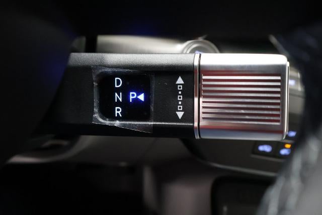 2027 Hyundai KONA SEL Premium FWD