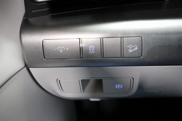 2026 Hyundai KONA SEL Premium FWD *Ltd Avail*