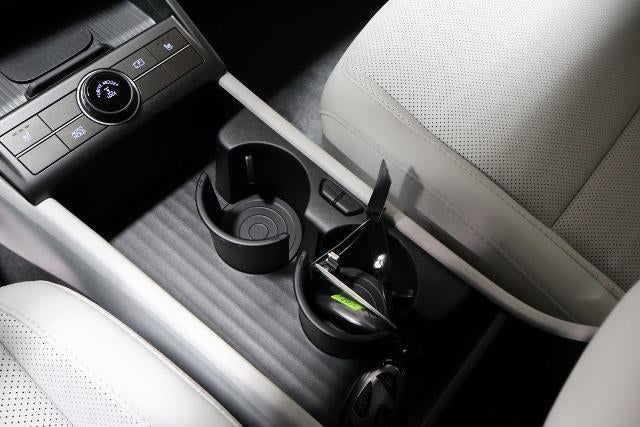 2026 Hyundai KONA SEL Premium AWD *Ltd Avail*