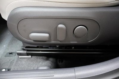 2026 Hyundai KONA SEL Premium AWD *Ltd Avail*