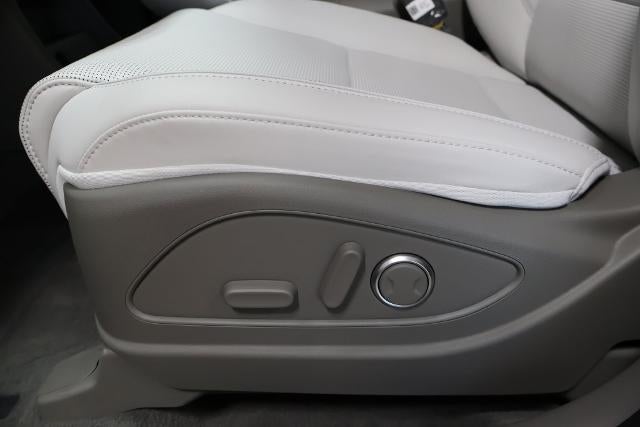 2027 Hyundai PALISADE SEL 8P AWD