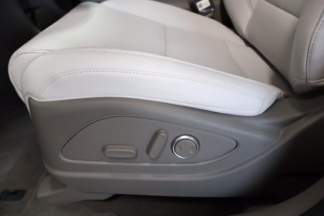 2027 Hyundai PALISADE HYBRID SEL 7P AWD