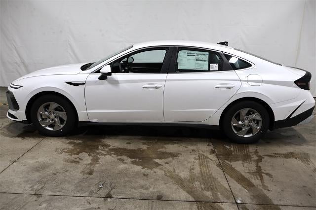 2026 Hyundai SONATA SE FWD