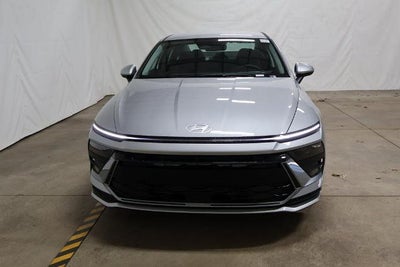 2026 Hyundai SONATA SE FWD