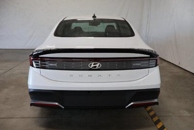 2027 Hyundai SONATA SE FWD