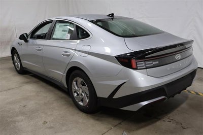2026 Hyundai SONATA SE FWD