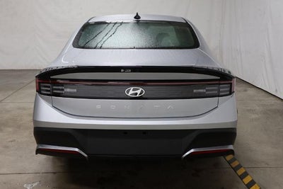 2026 Hyundai SONATA SE FWD