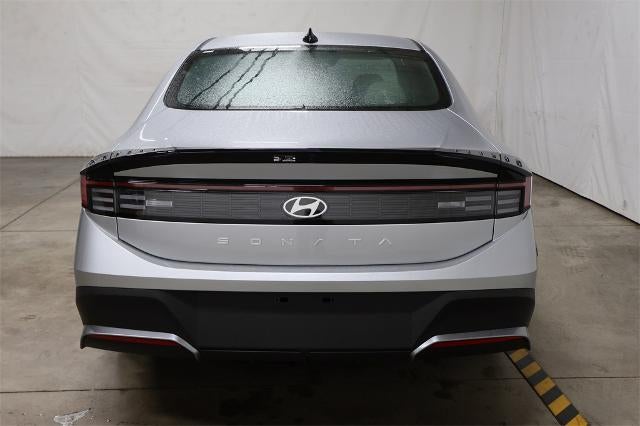 2026 Hyundai SONATA SE FWD