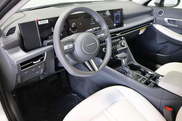 2026 Hyundai SONATA SE FWD