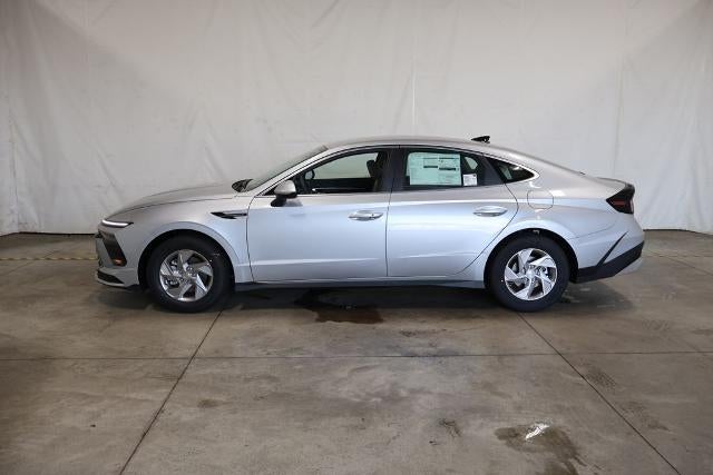 2026 Hyundai SONATA SE FWD