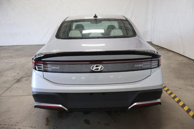 2026 Hyundai SONATA SE FWD