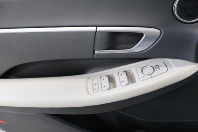 2026 Hyundai SONATA SE FWD