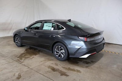 2026 Hyundai SONATA Hybrid Blue FWD