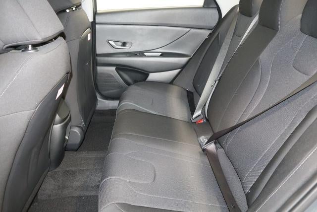 2026 Hyundai ELANTRA SE Sedan