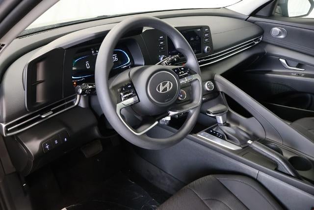 2026 Hyundai ELANTRA SE Sedan