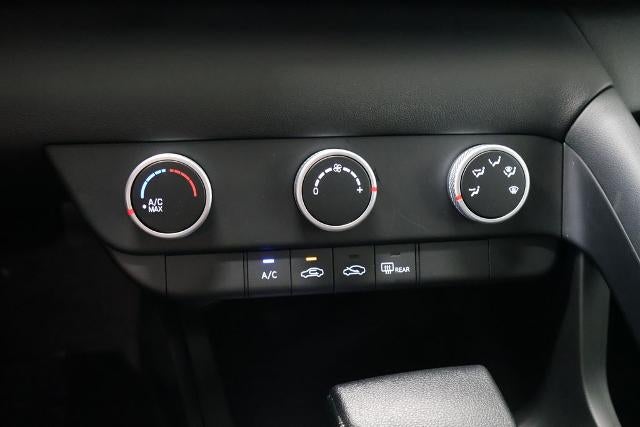 2026 Hyundai ELANTRA SE Sedan